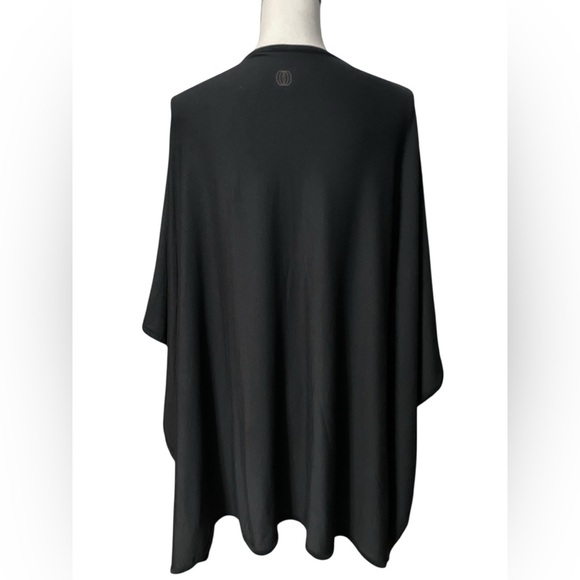 Balance Collection Cozy Wrap - Picture 4 of 8